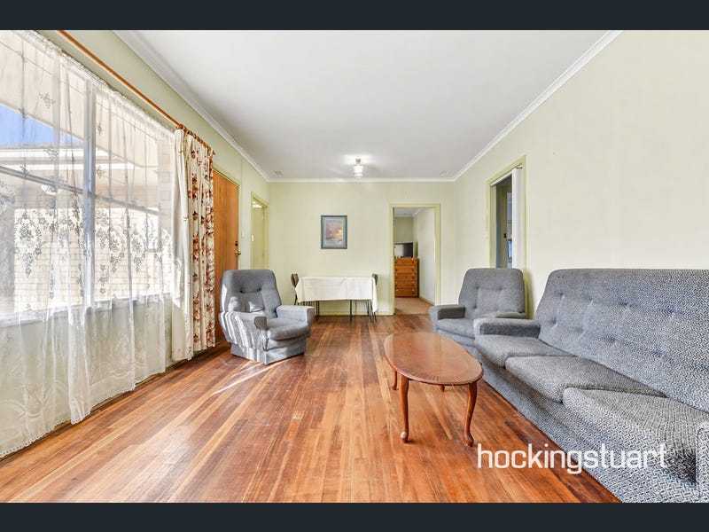 House for sale in Dandenong area ( Doveton ) 3177 $598,000 - $657,000