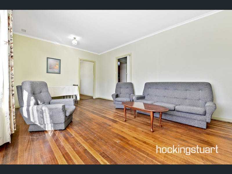 House for sale in Dandenong area ( Doveton ) 3177 $598,000 - $657,000