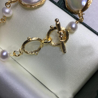 Pearl bracelet - One Red Hill