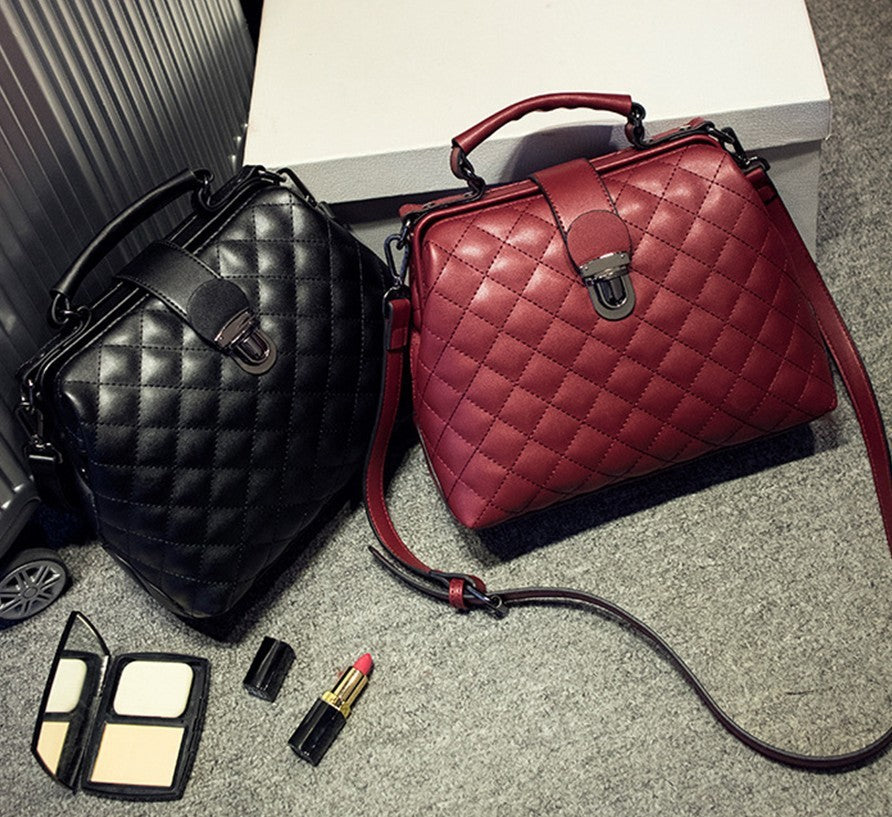 Leather bags 2021 new summer Lingge leather retro Doctor Bag Fashion Shoulder Bag hand - One Red Hill