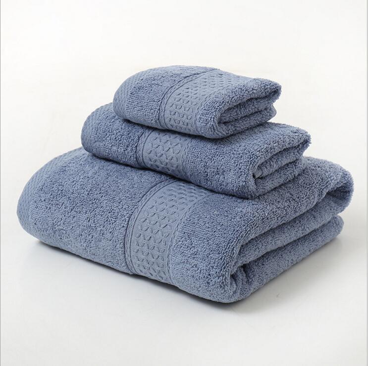 Pure Cotton Plain Broken Covers Long-staple Three-piece Suit Bath Towel - One Red Hill
