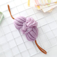 Bath and rub back ball - One Red Hill