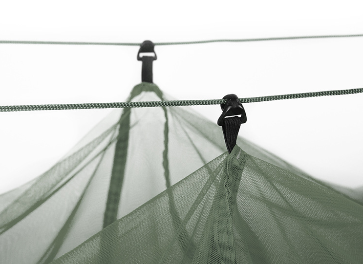 Anti-mosquito hammock - One Red Hill