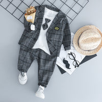 Gentleman three-piece suit - One Red Hill
