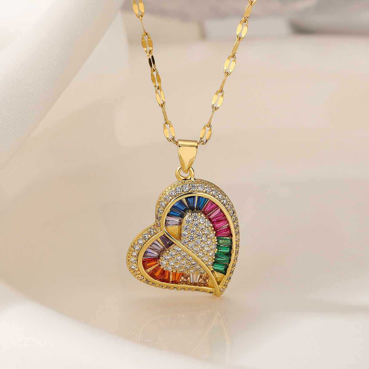 Women's Fashion Copper Plated Real Gold Heart-shaped Zircon Pendant Necklace - One Red Hill